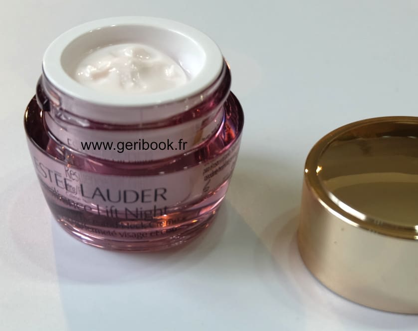 le blog beauté teste Resilience Lift Night crème Estée Lauder le blog beauté teste Resilience Lift Night crème Estée Lauder