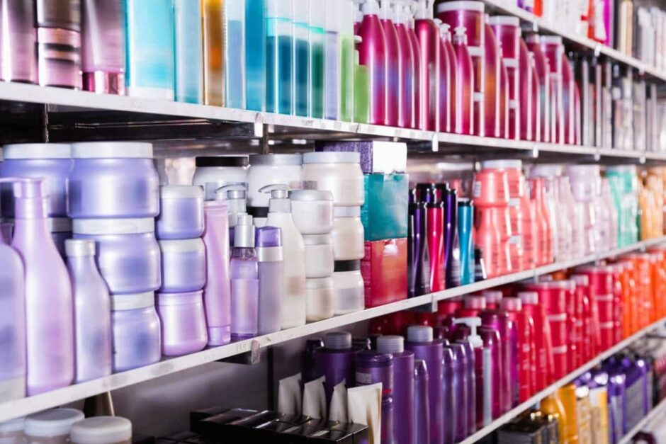 étude sur les besoins des femmes en beauté, en cosmétique 2021 : que recherchent les femmes avec leurs soins cosmétiques? du bio? du green ? Greenbeauty? de l'efficacité?