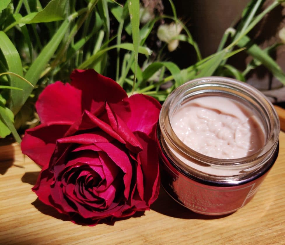 Sisley Review> Baume-en-eau Rose Noire / Black Rose Skin Infusion Cream Sisley Review> Baume-en-eau Rose Noire / Black Rose Skin Infusion Cream